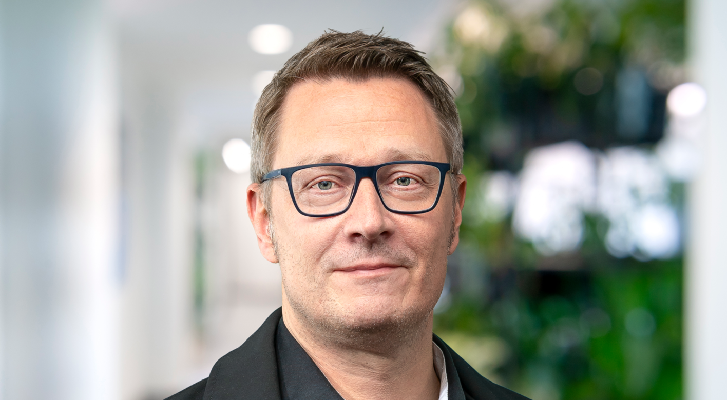 Dr. Lars Schwabe – Vice President Technology | CTO LHIND Dr. Lars Schwabe – Vice President Technology | CTO LHIND